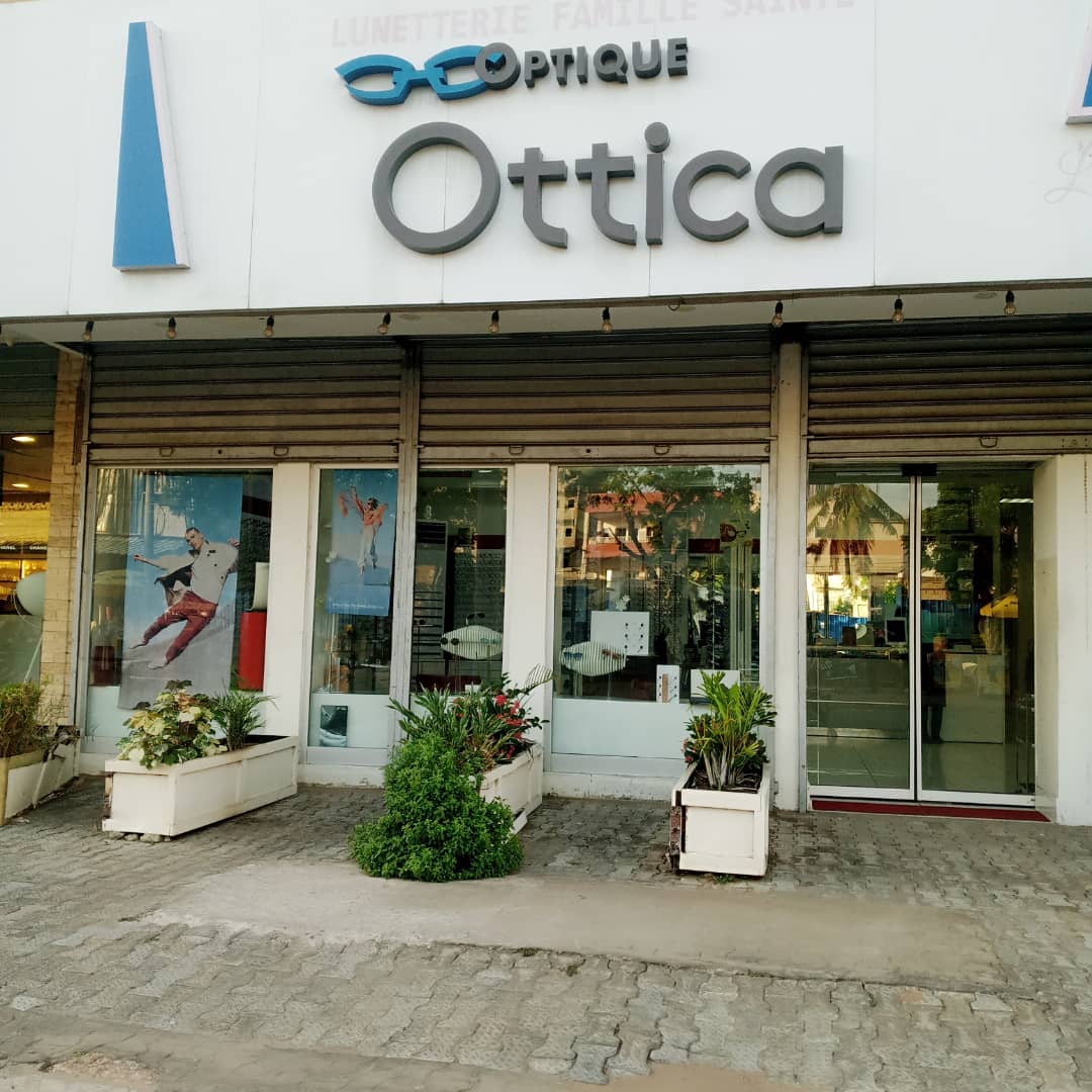 LUNETTERIE FAMILLE SAINTE OPTIQUE OTTICA